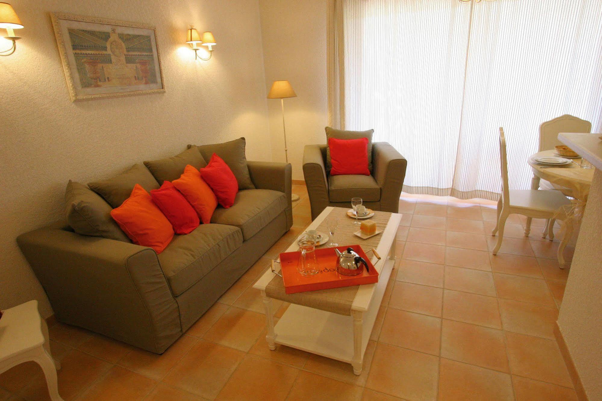 Lagrange Vacances Les Bastides Des Chaumettes Montauroux Dış mekan fotoğraf